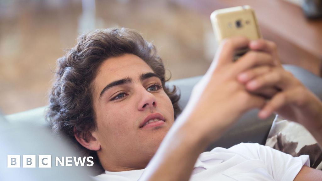 Do you find yourself aimlessly scrolling? You're not alone