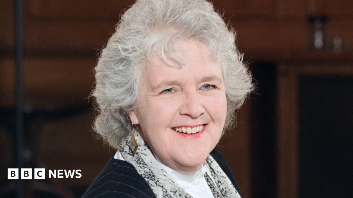 Tenko and Coronation Street actress Stephanie Cole dies aged 84