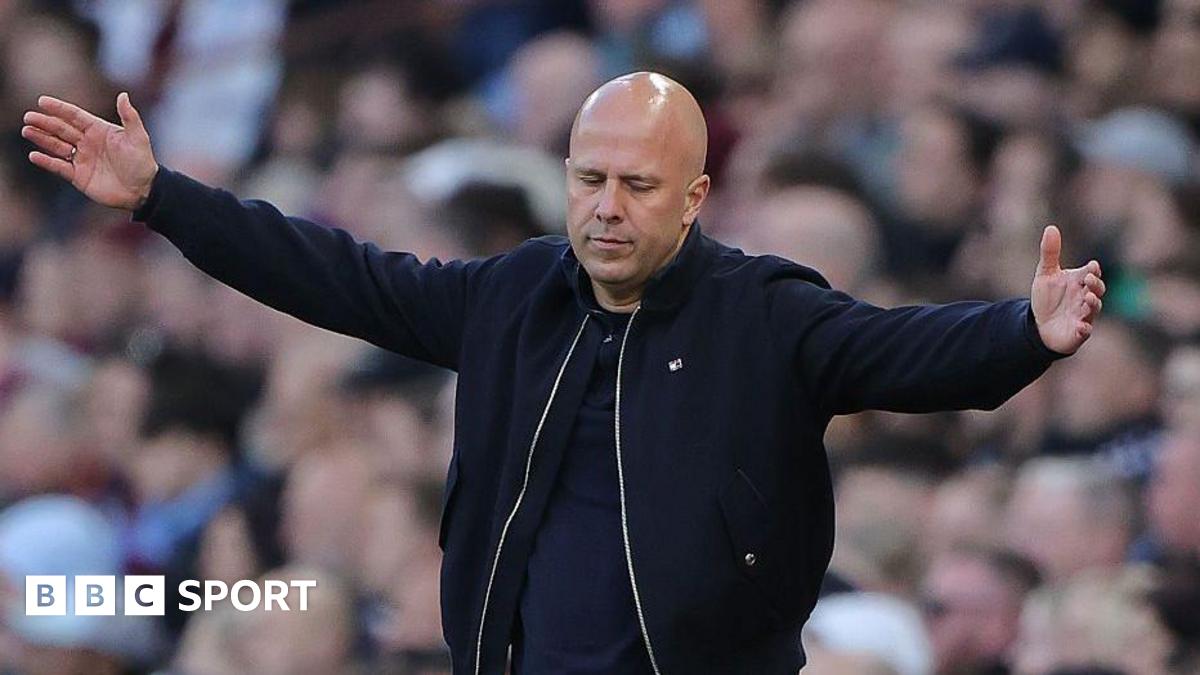 Liverpool sack head coach Slot and approach Iraola
