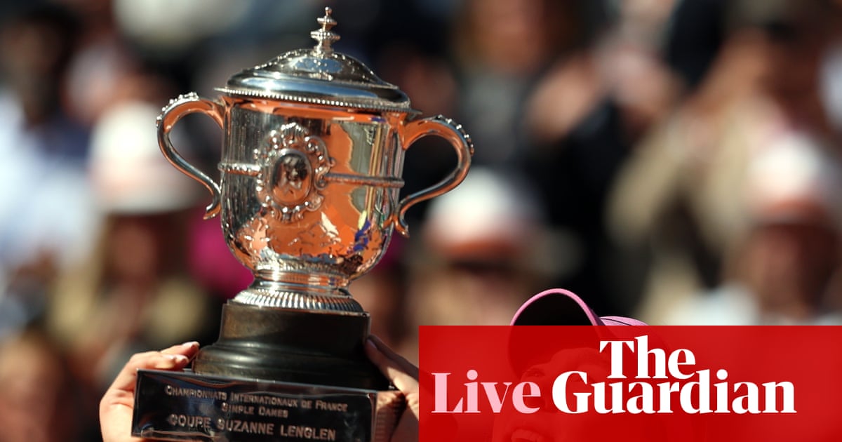 Mirra Andreeva beats Maja Chwalinska in straight sets to win French Open title – live